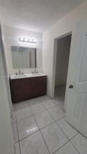 1649 SW 138th Ave in Miami, FL - Building Photo - Building Photo