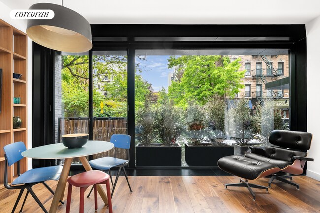 property at 619 E 6th St
