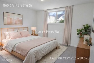 860 NE 85th St in Seattle, WA - Building Photo - Building Photo