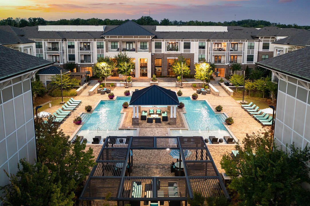 The Juncture Apartments in Alpharetta, GA - Building Photo