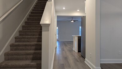 208 Glick Wy in Guyton, GA - Building Photo - Building Photo