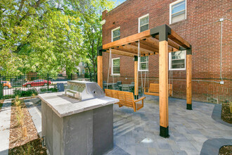 Dresden Apartments in Denver, CO - Building Photo - Building Photo