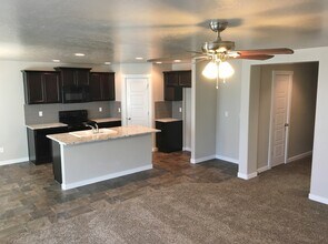 6167 N Santa Rita Ave in Meridian, ID - Building Photo - Building Photo