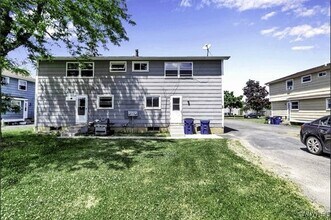 239 Kaymar Dr in Buffalo, NY - Building Photo - Building Photo