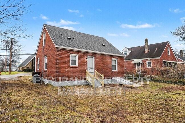 property at 789 Matthews Dr