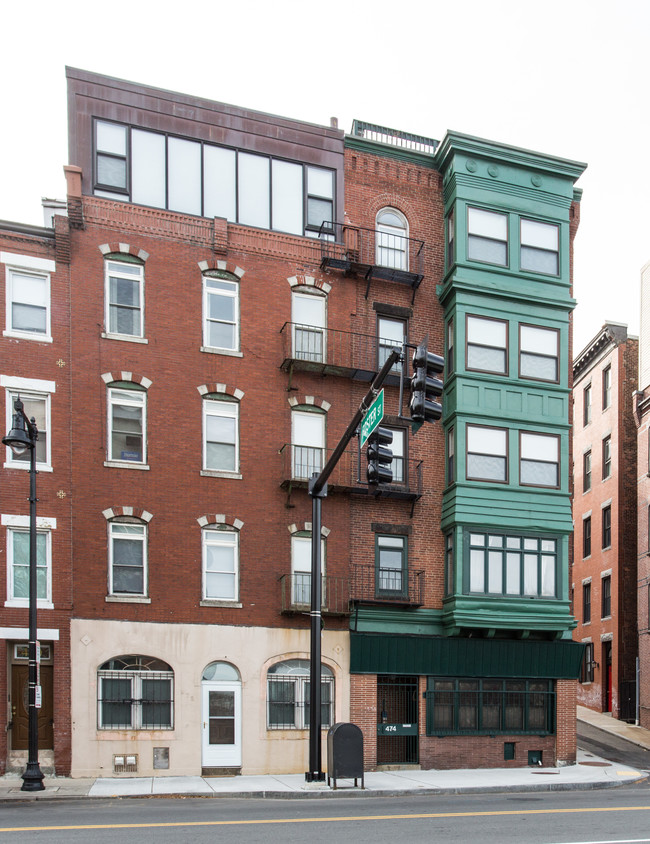 474 Commercial St in Boston, MA - Building Photo - Building Photo