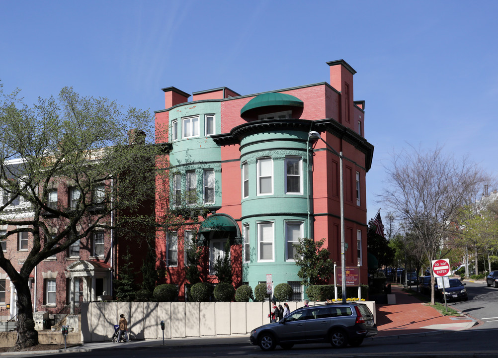 King William Apartments in Washington, DC - Building Photo