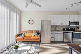 1721 Pearl St in Nashville, TN - Building Photo - Building Photo