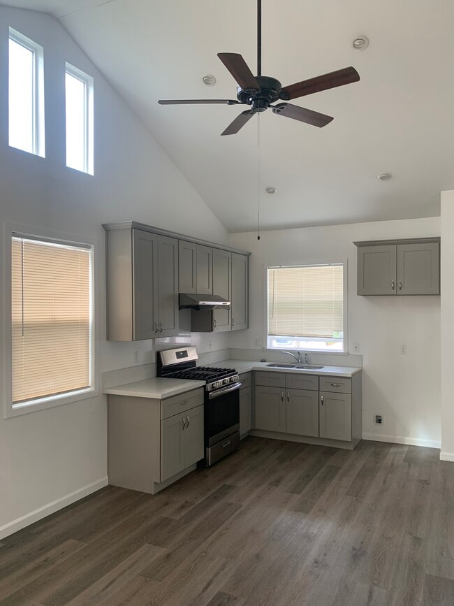 property at 452 Daroca Ave