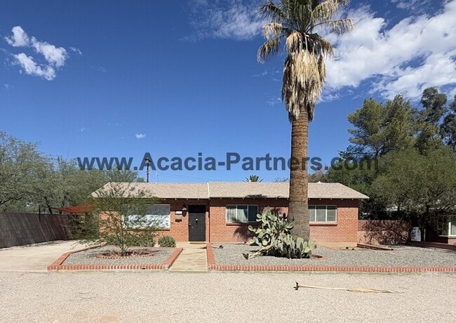 property at 3137 E Linden St