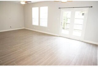 16019 Summerville Lake Dr in Tomball, TX - Building Photo - Building Photo