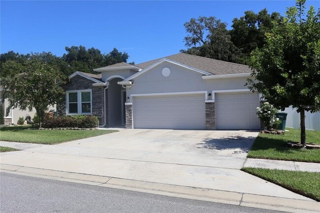 property at 5033 SW 56th St