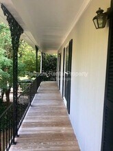5614 Chamblee Dunwoody Rd in Dunwoody, GA - Building Photo - Building Photo