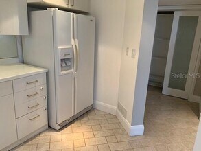 400 E Colonial Dr in Orlando, FL - Foto de edificio - Building Photo