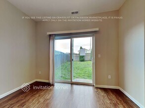 19129 18th Ave Ct E in Spanaway, WA - Building Photo - Building Photo