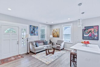 1026 Astor Ave SW in Atlanta, GA - Building Photo - Building Photo