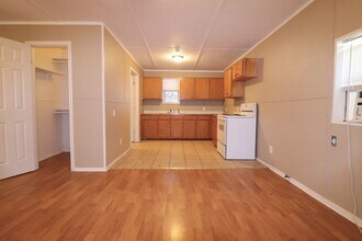 803 Penn St in Brownwood, TX - Building Photo - Building Photo