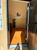 904 N Normandie Ave, Unit 904 in Los Angeles, CA - Building Photo