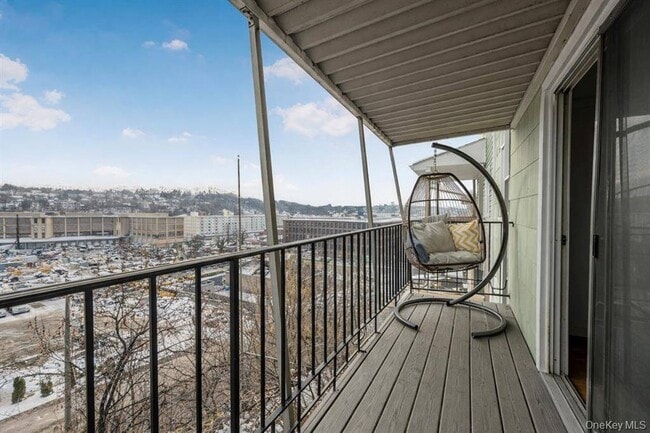 120 Woodland Ave in Yonkers, NY - Building Photo - Building Photo