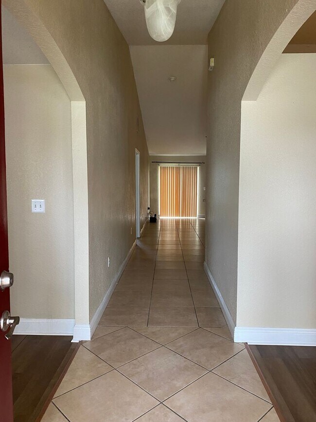 701 Leonardo Ct in Kissimmee, FL - Building Photo - Building Photo