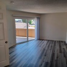 4901 Heil Ave in Huntington Beach, CA - Building Photo - Building Photo