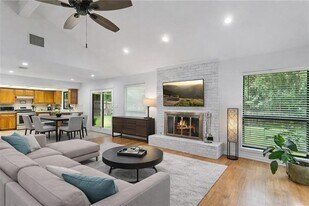 3408 Rain Forest Dr in Austin, TX - Building Photo