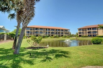 129 Spencer-Farlow Dr in Carolina Beach, NC - Building Photo - Building Photo