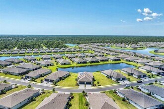 2049 Bonito Wy in Port Charlotte, FL - Building Photo - Building Photo