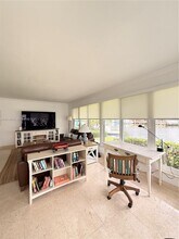 180 Isle of Venice Dr in Fort Lauderdale, FL - Foto de edificio - Building Photo