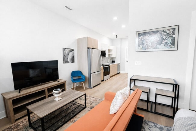 4619 Douglas St in Omaha, NE - Building Photo - Building Photo