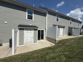 211 Terrace Dr in North Vernon, IN - Building Photo - Building Photo