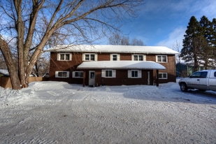 1114 Douglas Blvd in Ironwood, MI - Building Photo