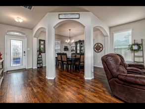 5705 Beckon Fls in Waco, TX - Building Photo - Building Photo