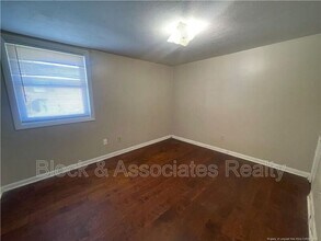 824 Ridge Rd in Fayetteville, NC - Foto de edificio - Building Photo