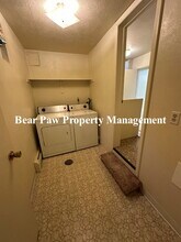 26230 Kingsbury Rd in Evergreen, CO - Building Photo - Building Photo