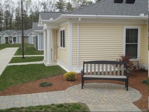 Woodcrest Elderly Housing in Somers, CT - Building Photo - Building Photo