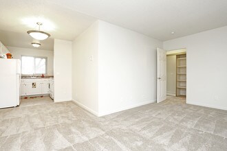 The Colonial House Apartments San Jose Ca Apartments