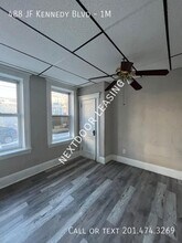 488 John F. Kennedy Blvd in Bayonne, NJ - Building Photo - Building Photo
