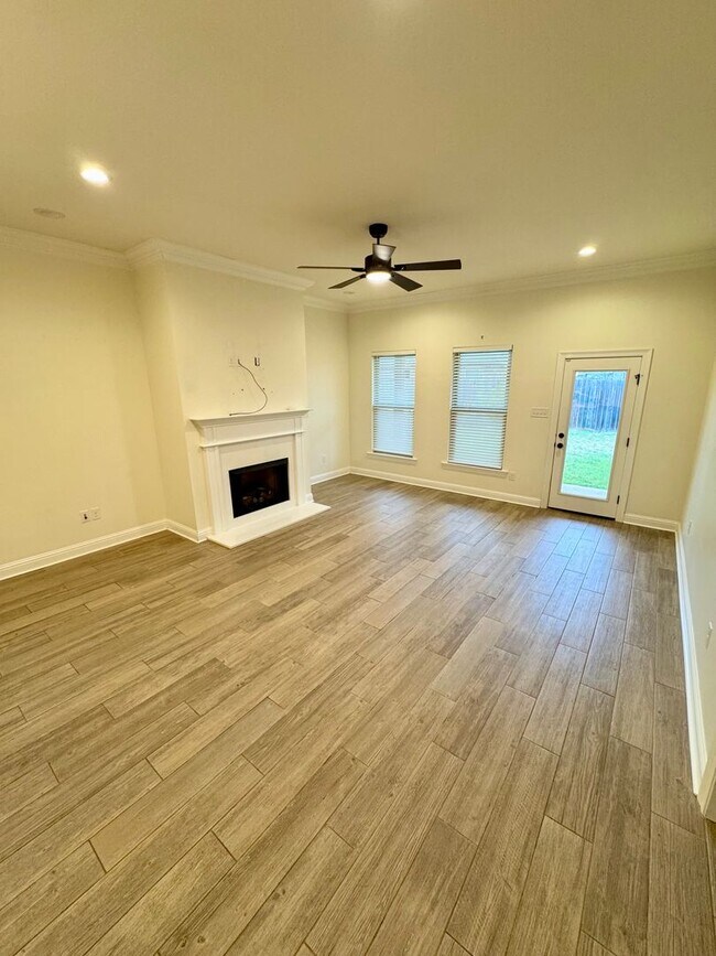 402 Coppice Pl in Bossier City, LA - Building Photo - Building Photo