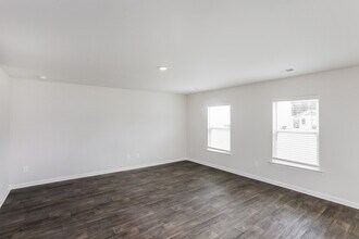 117 Boat Clb Ln in Lexington, SC - Building Photo - Building Photo