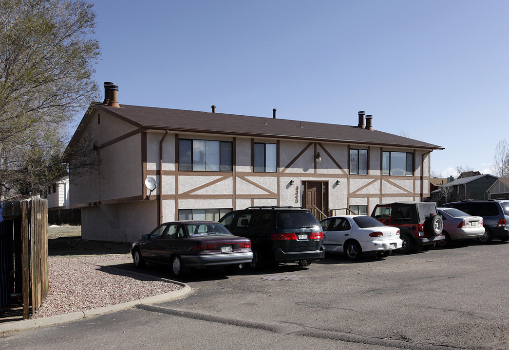 3345 Cochran Dr in Colorado Springs, CO - Building Photo