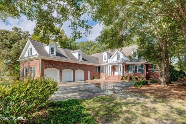 property at 140 River Woods Dr