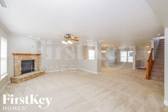 861 Southern Pines Dr in Whiteland, IN - Building Photo - Building Photo