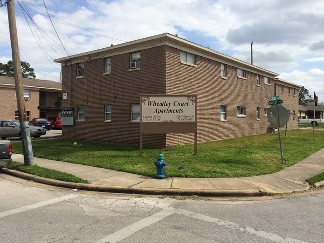 Wheatley  Court Apartments in Houston, TX - Building Photo - Building Photo