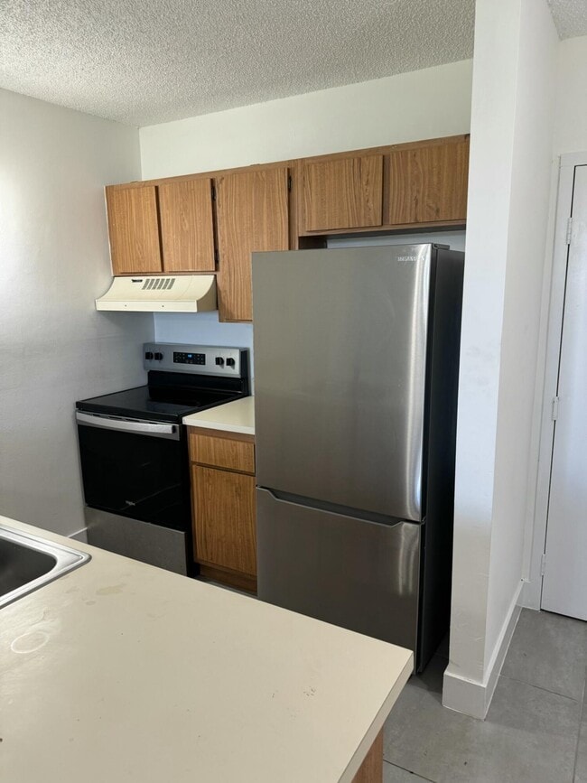 property at 2401 Riverside Dr