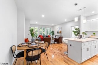 22 Speedway Ave in Newark, NJ - Building Photo - Building Photo