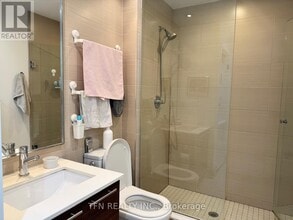 3 Market St. in Toronto, ON - Building Photo - Building Photo