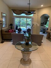 123 Chasewood Cir in Palm Beach Gardens, FL - Building Photo - Building Photo
