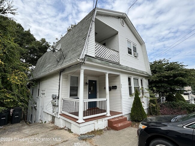 510 Moltke Ave in Scranton, PA - Foto de edificio - Building Photo