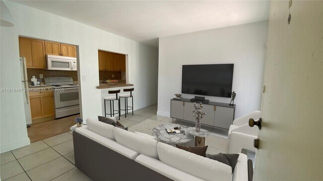 4130 NW 79th Ave in Doral, FL - Building Photo - Building Photo